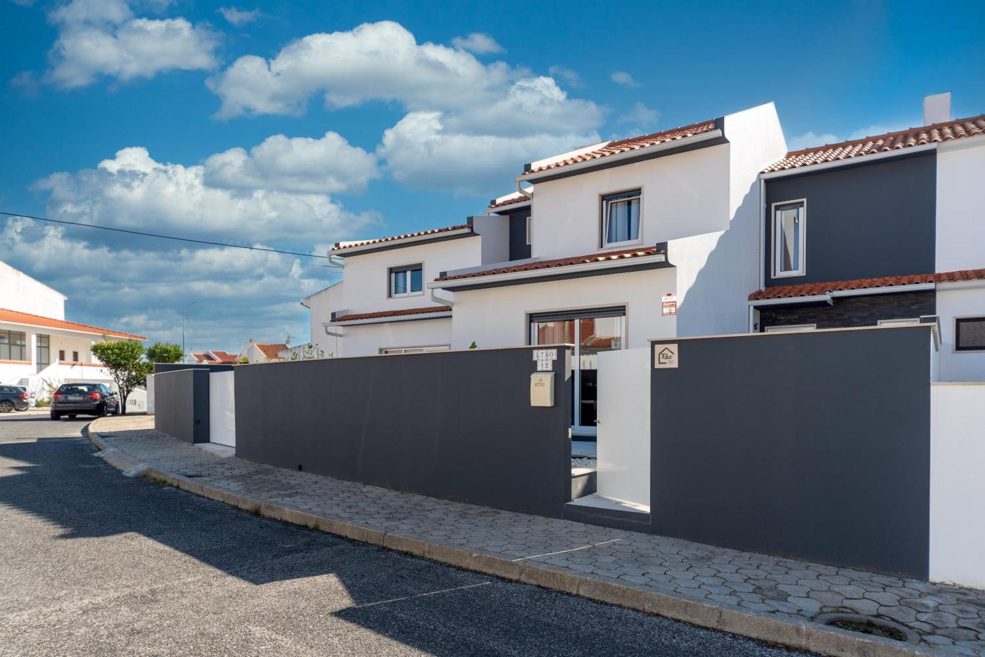 Fika Guest House Nazaré Zewnętrze zdjęcie
